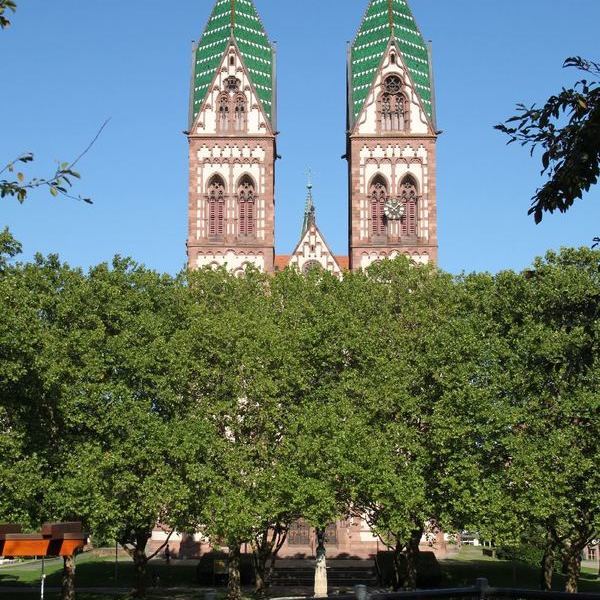 Herz-Jesu-Kirche Herz-Jesu-Kirche