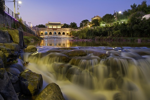Suwon  Suwon